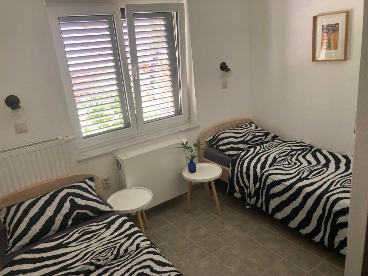 Karigador Beach House Экстерьер фото